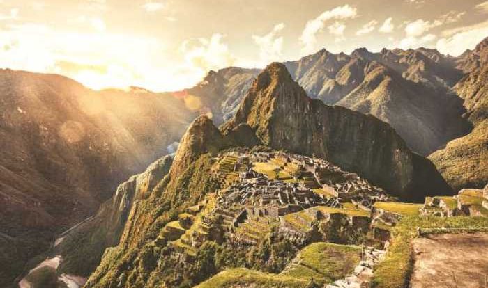 Picchu machu peru clouds village above beauty traveldigg